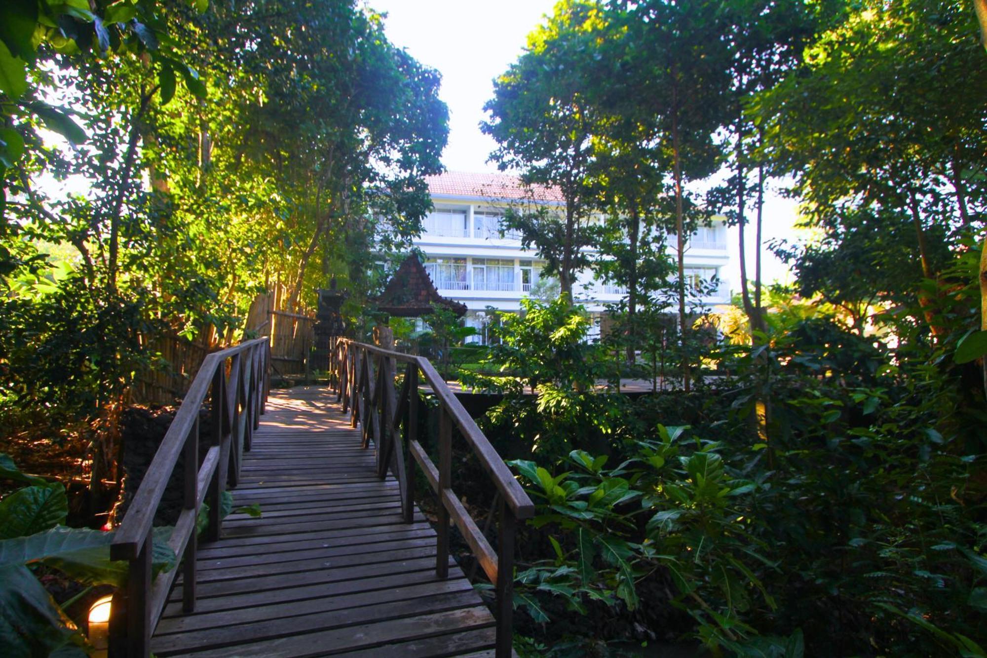 Mahamustika Riverside ชังกู ภายนอก รูปภาพ